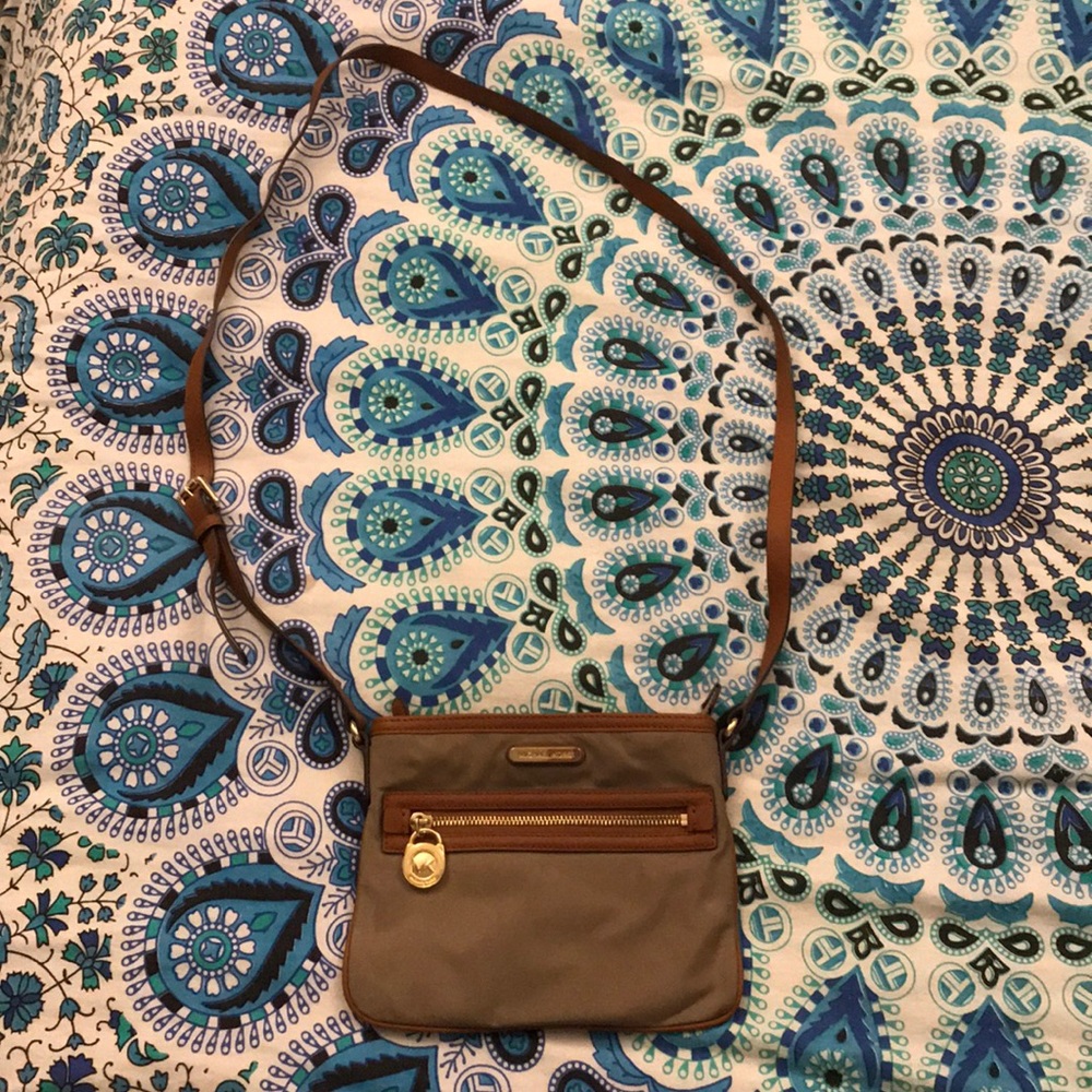 Michael Kors Crossbody Bag